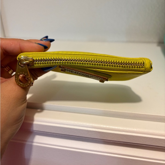 Marc by Marc Jacobs zipper coin purse and card holder - Picture 9 of 9